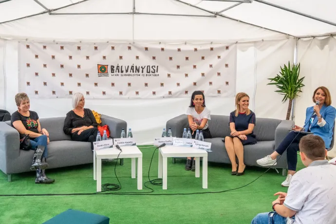 Elmentem egy család és karrier panelre Tusványoson, de egy fideszes gyászfeldolgozáson találtam magam