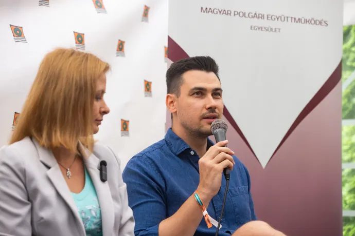 A volt megafonos Szűcs Gábor szerint a közösségi média szellemi és erkölcsi kútmérgezést követett el