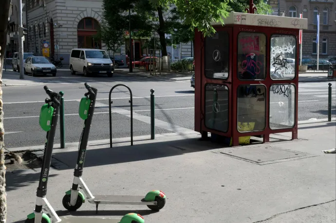 A parkolóautomatáktól megszabadulunk, mikor jönnek a telefonfülkék?
