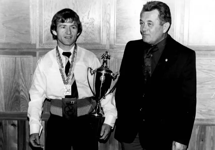 Réczi László az 1977-es vb-arany után – Fotó: Kiskunfelegyhaza.hu