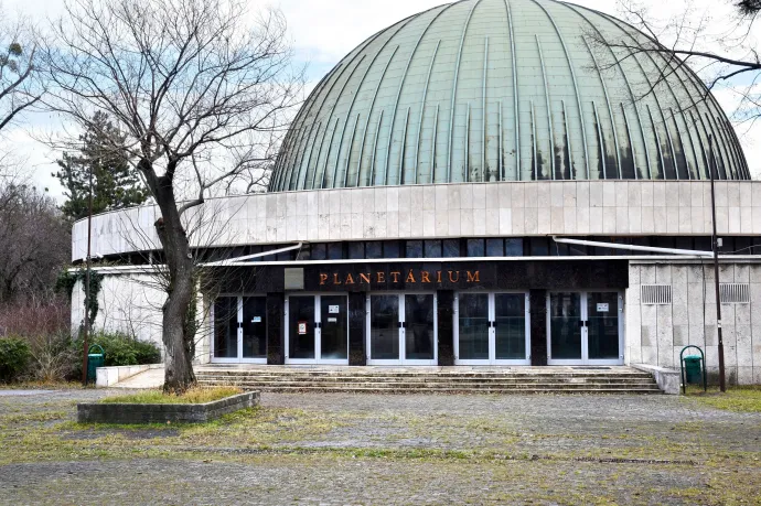 Újranyitná a kormány a Planetáriumot