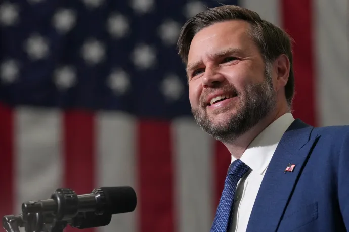 J. D. Vance megmutatta a világnak a negyedik gyermekét