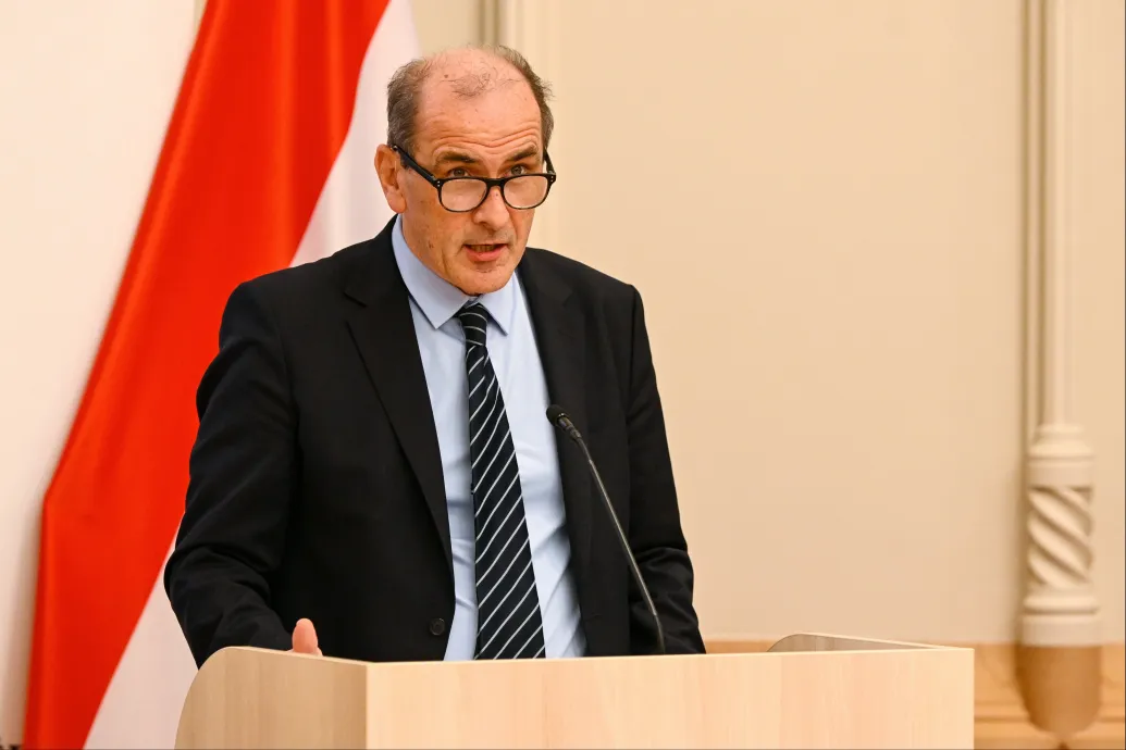 Hegedűs Zsolt: Elfogadhatatlan a pécsi sürgősségi klinikán történt betegbántalmazás