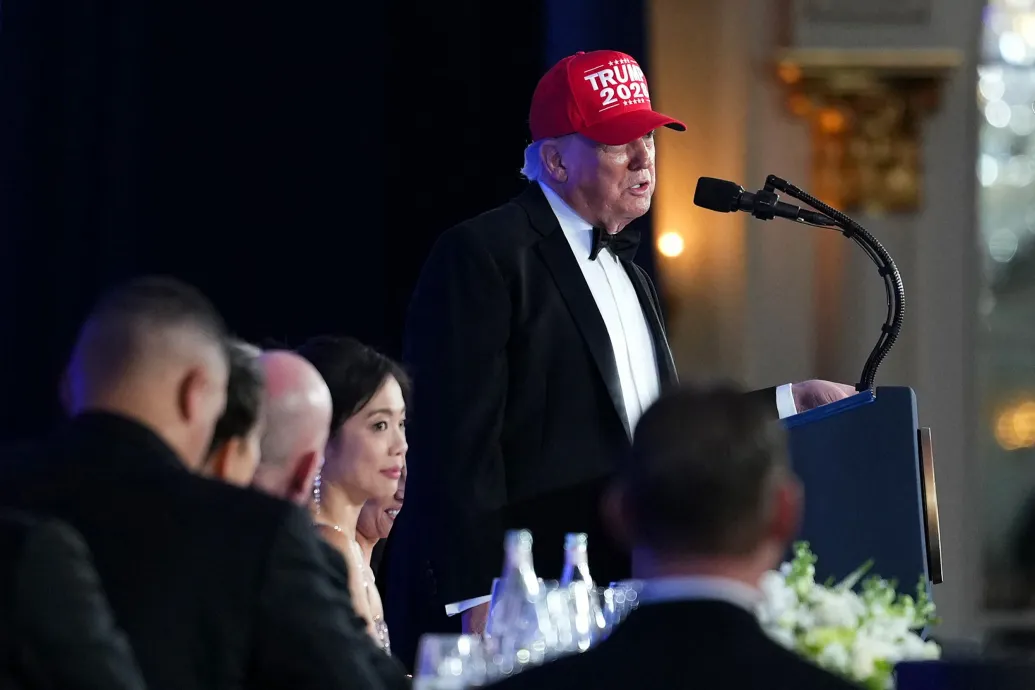 Amerika bombázni készült Iránt, aztán Trump egyszer csak behúzta a kéziféket