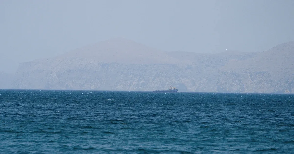 Irán felfüggeszti a megtorló támadásokat, míg Trump Izrael miniszterelnökével tárgyal Irán felfüggeszti a megtorló támadásokat, míg Trump Izrael miniszterelnökével tárgyal