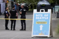 Hárman meghaltak, egy kétéves kisfiú is kórházba került, miután lövöldözés tört ki egy fesztiválon Seattle-ben