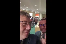 „Nem igaz, Csaba! Ne vezesd félre az embereket!” – Facebook-élőzésben esett egymásnak Borboly Csaba és Bíró Barna Botond