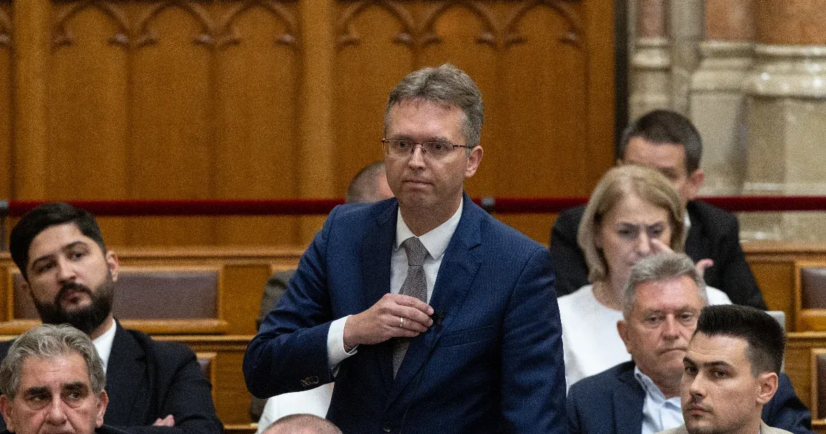 A Bács-Kiskun megyei ügyészség megerősítette, hogy a Fidesz-frakciónál foglaltak le szervereket