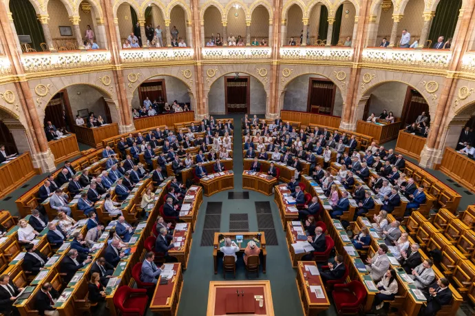 Kedden is parlament: dönthetnek a Nemzeti Vagyonvisszaszerzési és Vagyonvédelmi Hivatalról