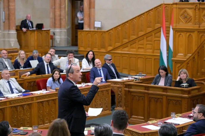 Hegedűs Zsolt a gyógyszerek áfacsökkentéséről: Aki a kicsit nem becsüli, a nagyot nem érdemli