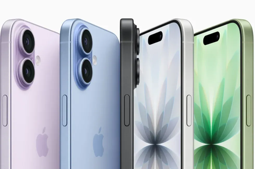 Már nemcsak vásárolni, hanem előfizetni is lehet az új Iphone-okra