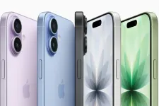 Már nemcsak vásárolni, hanem előfizetni is lehet az új iPhone-okra