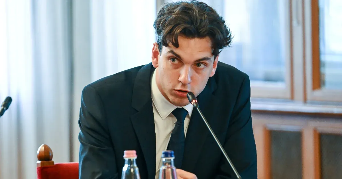 Varga Lőrinc Mihály mentelmi jogának felfüggesztését javasolja a mentelmi bizottság Varga Lőrinc Mihály mentelmi jogának felfüggesztését javasolja a mentelmi bizottság