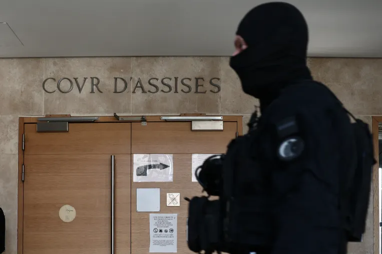 Hírességeket fenyeget, ártatlanokat mészárol, megfékezhetetlen a marseille-i maffia új generációja