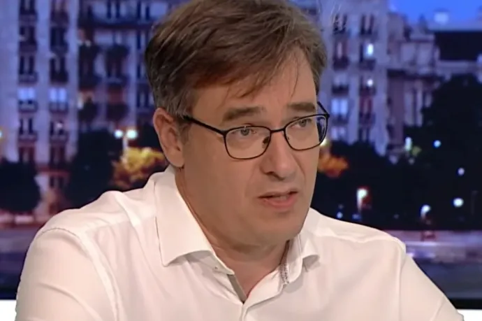 Karácsony: Budapesten lekapcsolják a díszkivilágítást, a Duna-vízszint nem érinti a vízellátást