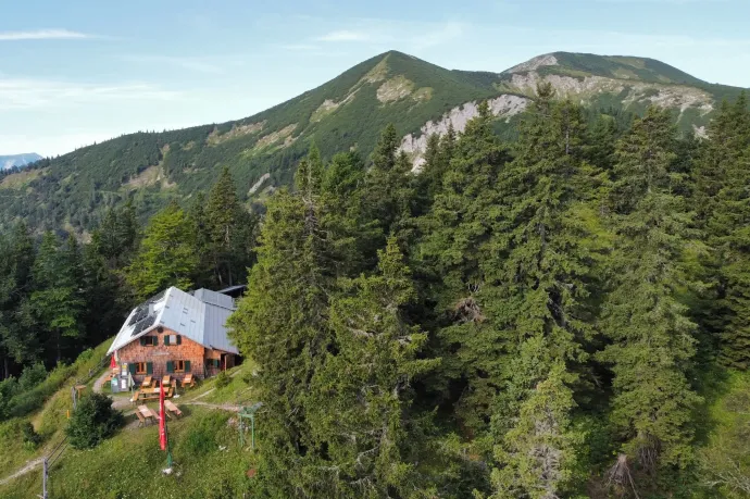 Kohlröserl-Hütte, egy garabonciás a viharban, újrakezdés a Waldhüttsattelen, és a Göllerhütte – Fotó: Tenczer Gábor / Telex
