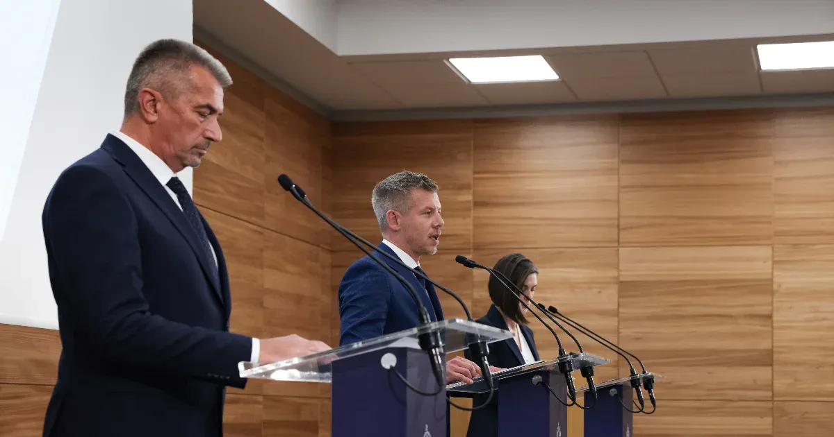 Magyar Péter: A paksi atomerőmű leállítása semmilyen nukleáris veszélyt nem jelent az országra