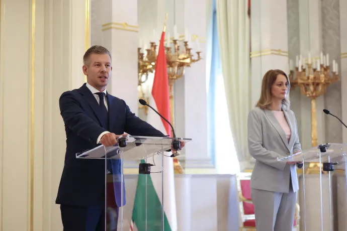 Fékezzék meg a dezinformációk terjesztését, szólította fel az ellenzéki pártokat Magyar Péter