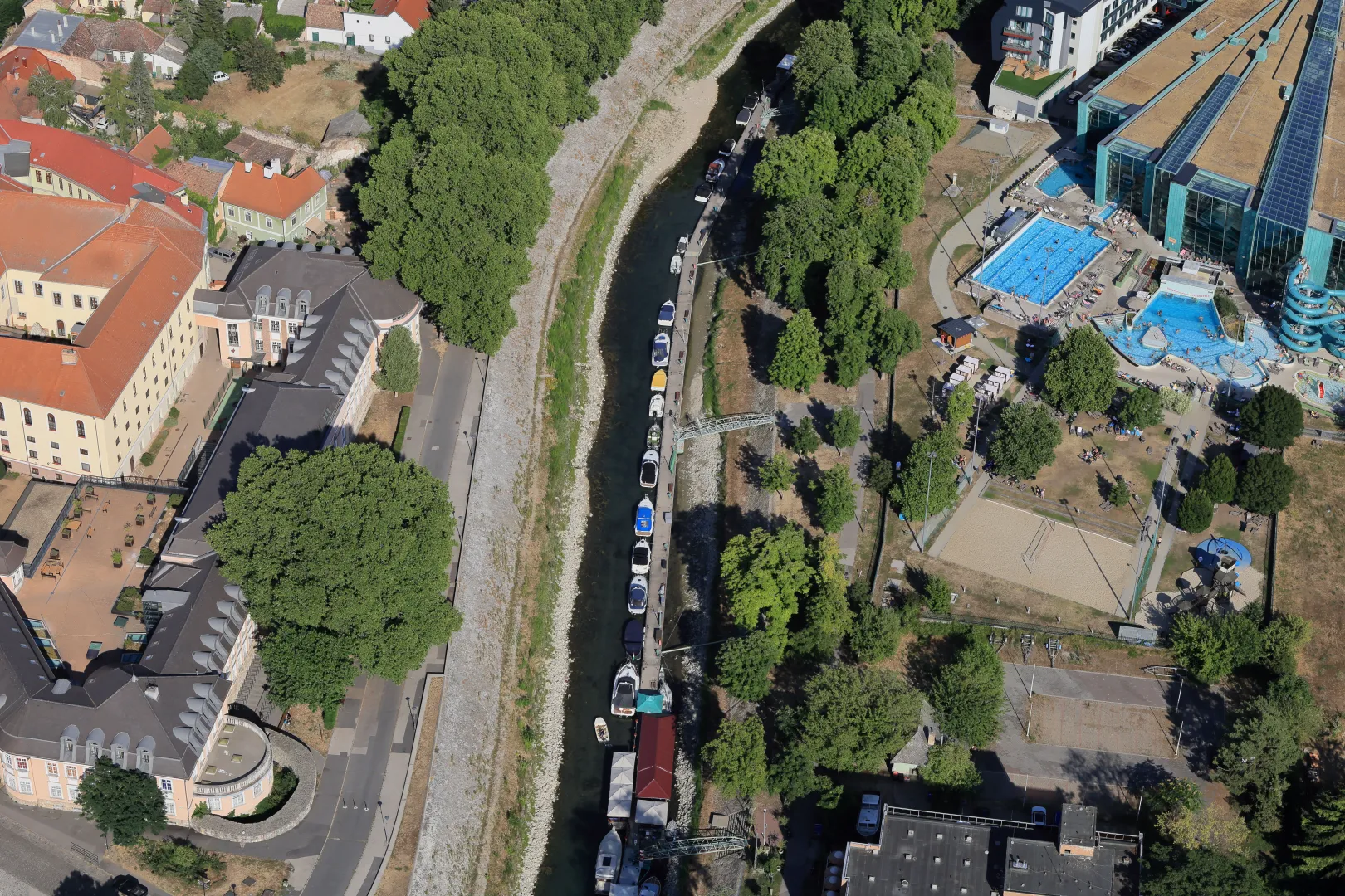 Az esztergomi Kis-Duna – Fotó: Sztraka Ferenc