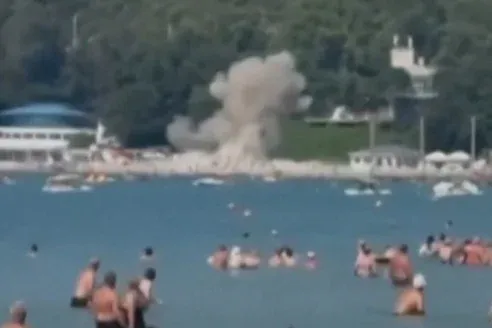 Oroszok által ukránnak mondott drón zuhant le egy strandon, heten meghaltak