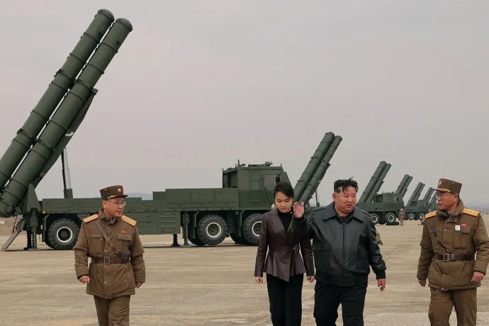 Az ukrán katonai hírszerzés szerint újabb észak-koreai rakétaegységet telepíthetnek Oroszországba