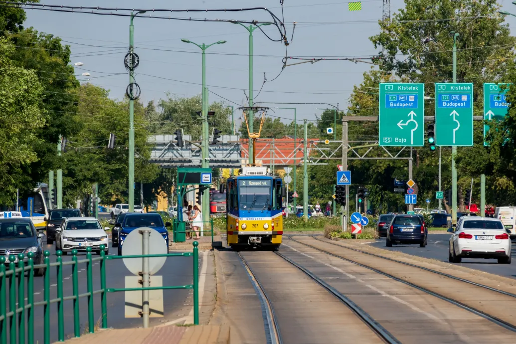 Eddig nem volt rá lehetőség, de most egy új megoldással klímát kaphatnak a régi szegedi villamosok