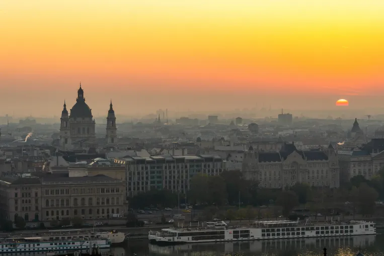 Figyelmeztetést adtak ki a talaj menti ózonszint miatt – de mit jelent ez?