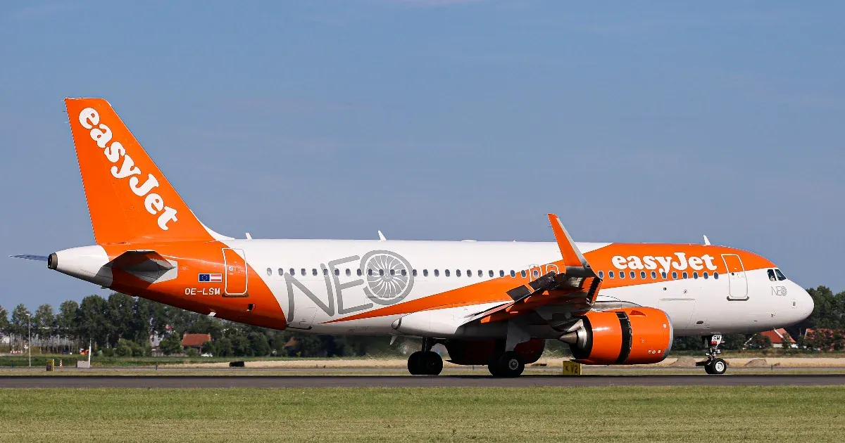 Az EasyJet felvásárlása az Apollo Global Management által: 5,7 milliárd fontért változik a tulajdonosi kör