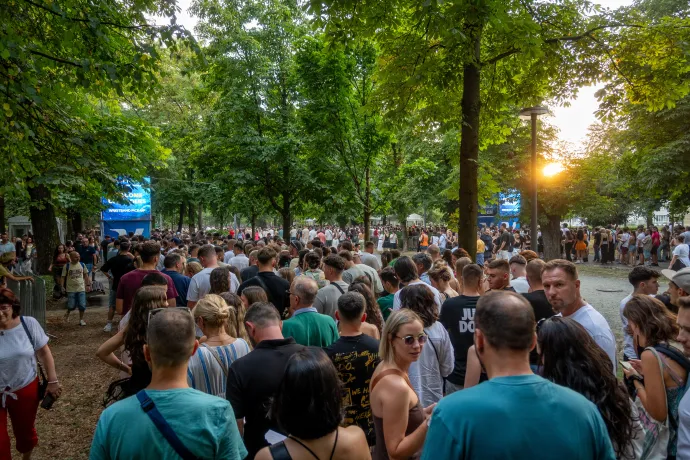 A kolozsvári Sétatér az Untold első napján – Fotó: Tamás Zsófia / Transtelex