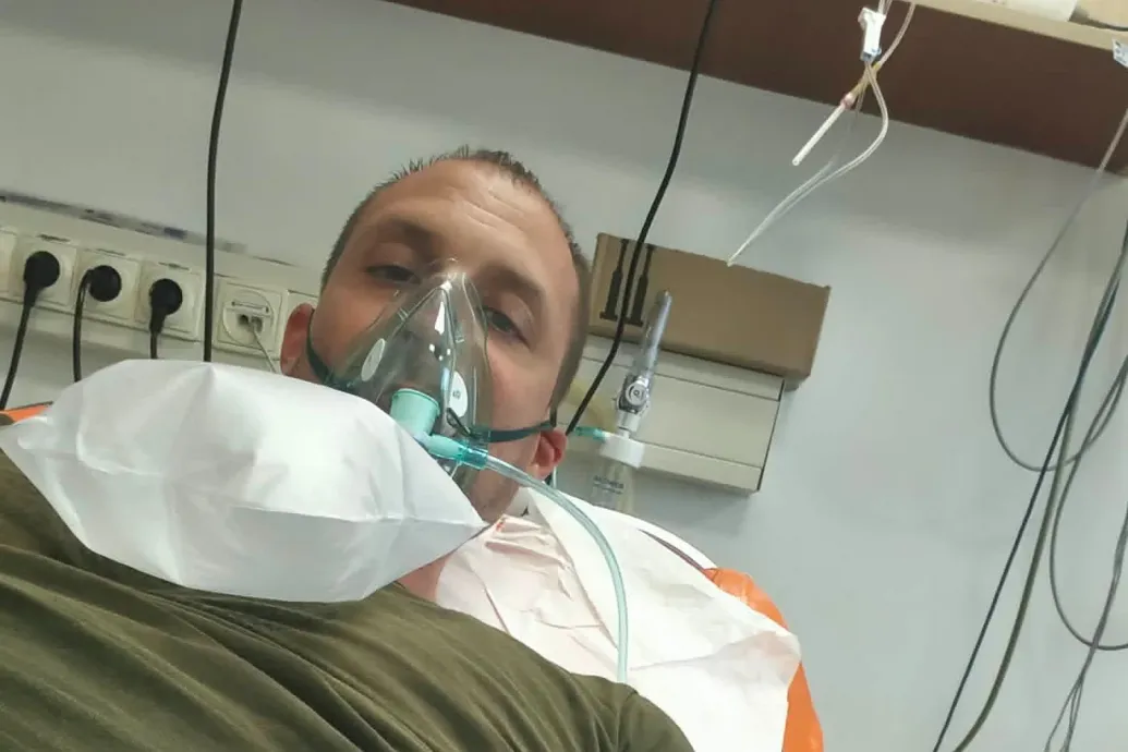 Egyedül, saját egészségét veszélyeztetve akadályozta meg egy kiskunsági erdész, hogy erdőtűz legyen