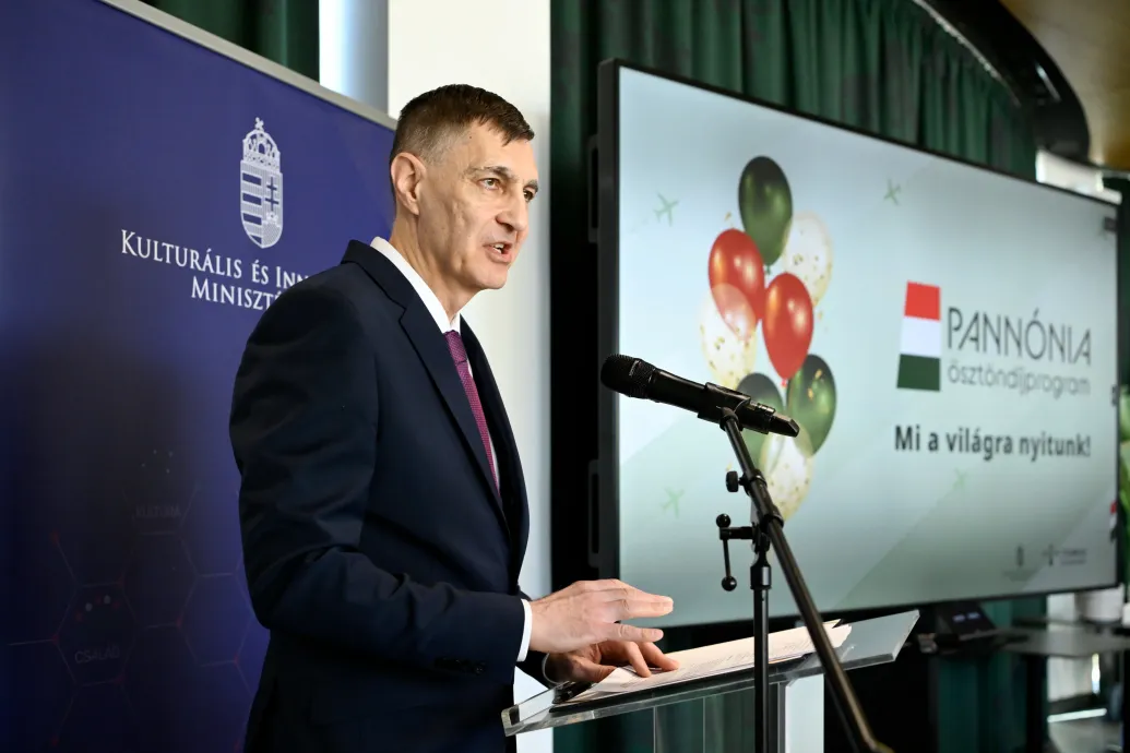 Otthagyja az egyetemet, lemondott a Corvinus rektorhelyettese, aki kulcsszerepet játszott Ádám Zoltán kirúgásában