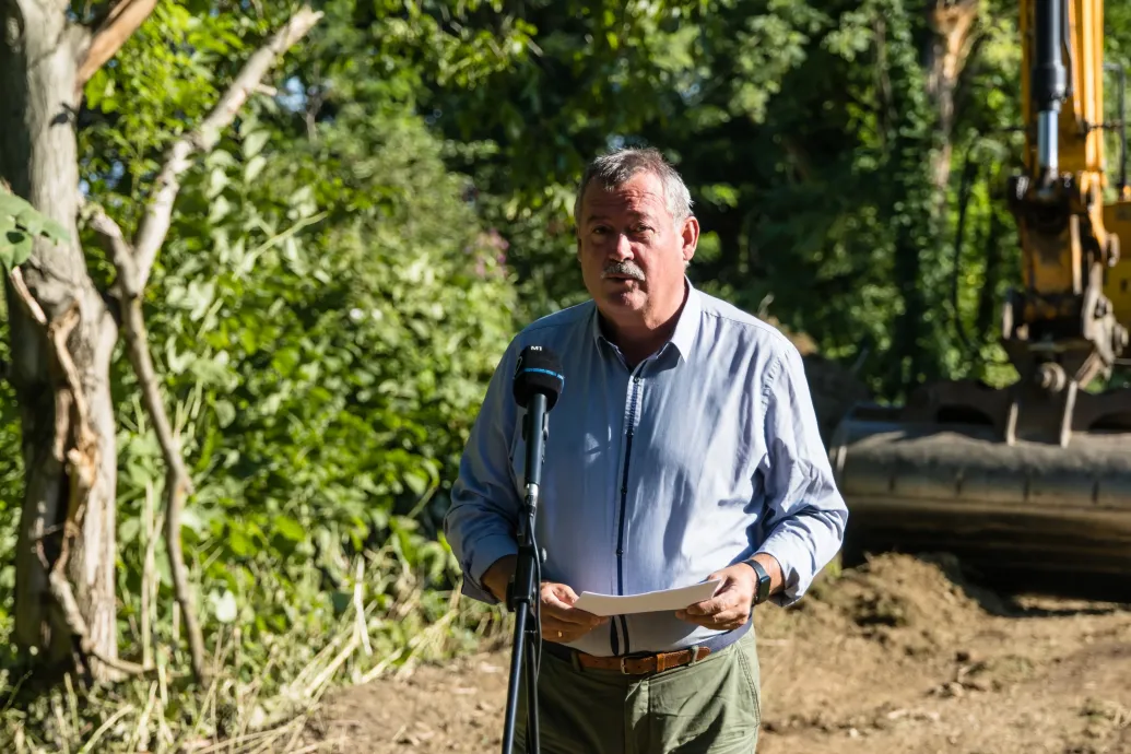Az Orbán-kormány vízügyi államtitkára is ellentmondott Orbán korábbi kijelentésének
