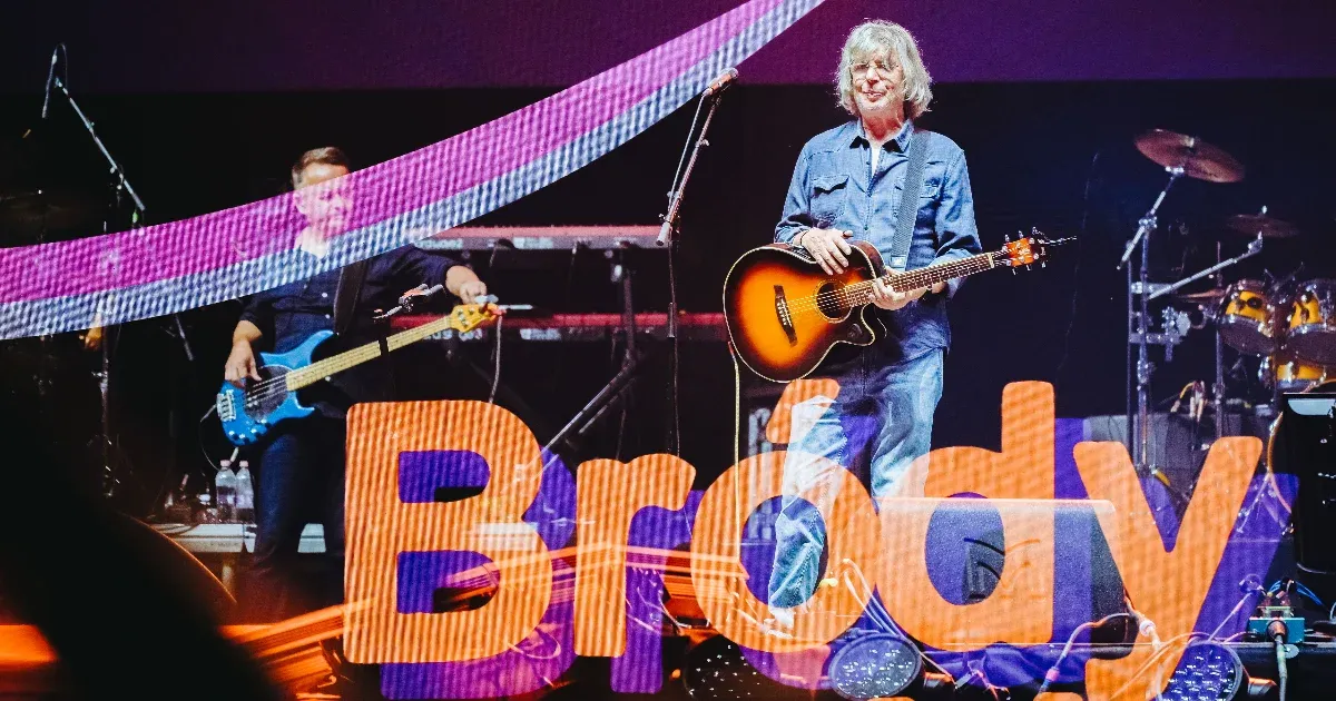 Bródy János 80. születésnapi ünnepeltetése a Sziget Fesztiválon: Generációk találkozása dalain keresztül Bródy János 80. születésnapi ünnepeltetése a Sziget Fesztiválon: Generációk találkozása dalain keresztül