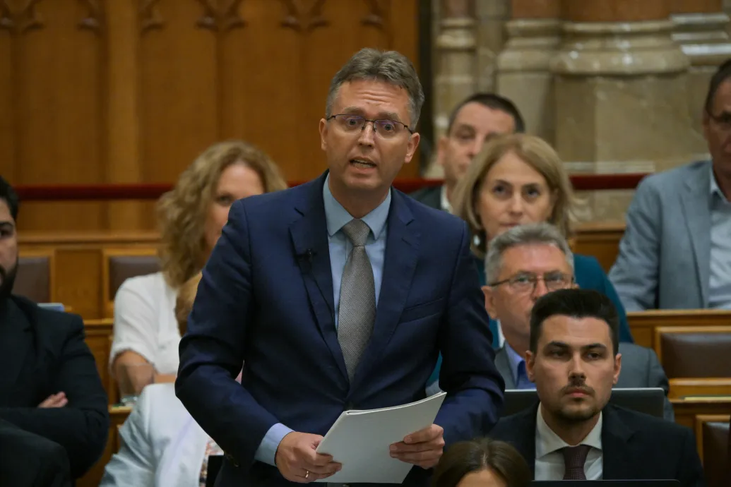 Hankó Balázs olyan bábelőadást pedofilozott le, ami pont arra tanítja a gyerekeket, egy felnőttnek is lehet nemet mondani