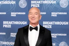 A Sky News szerint Jeff Bezos bevásárolhatja magát a Liverpool FC-be