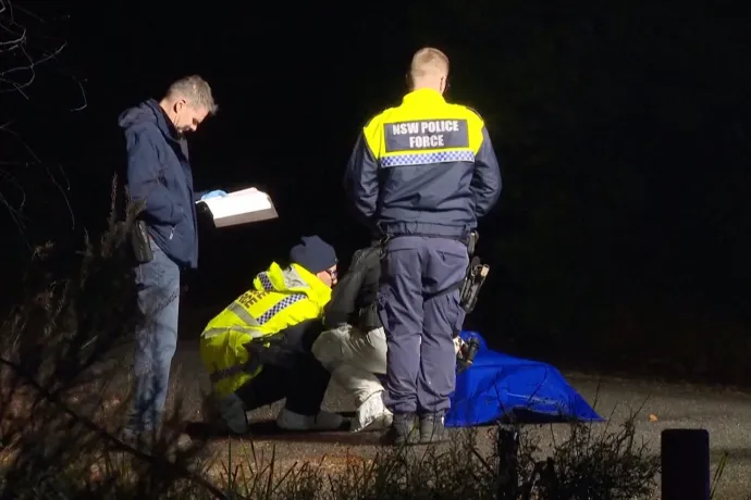 Bőröndbe tett holttestről kapott bejelentést az ausztrál rendőrség, de csak egy élethű bábut találtak