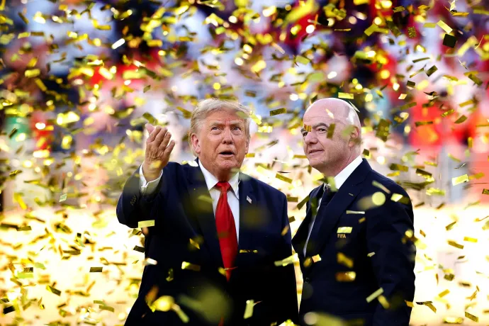 Trump szerint szörnyű hibát követne el a FIFA, ha leváltaná a fantasztikus Infantinót