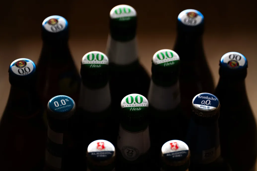Egészségesebb az alkoholmentes sör, mint a szénsavas üdítő?