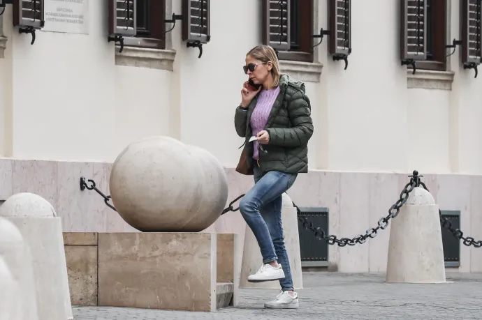 "Proud to be among the first to be dragged through the mud"-Orbán's former press advisor speaks up
