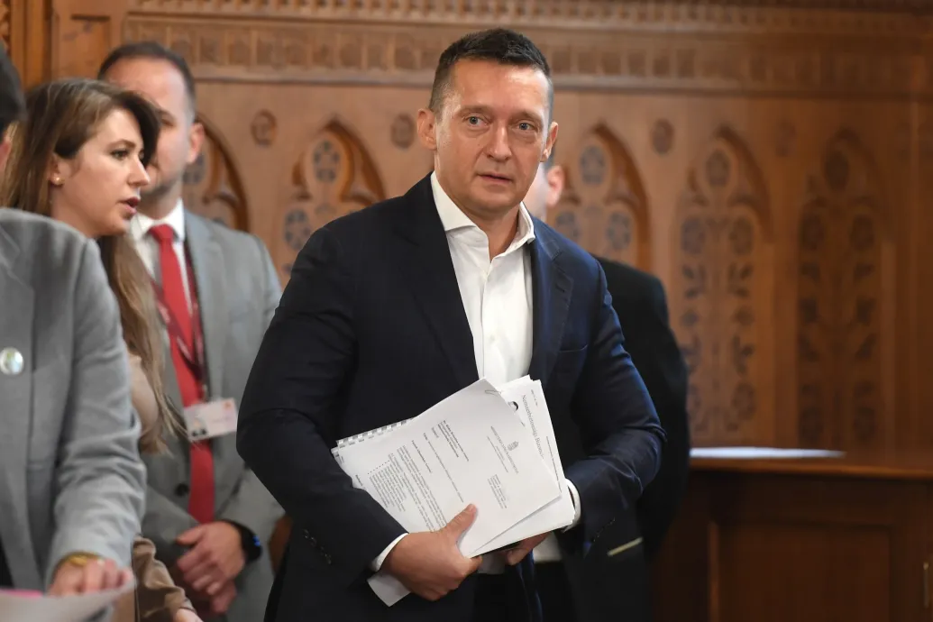 Több mint 7,6 milliárdot fizetett ki az Orbán-kormány a Századvégnek idén január és március között
