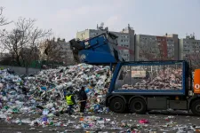 Szerdától kezdik alkalmazni, éveken belül átalakítja a csomagolásokat az EU jogszabálya
