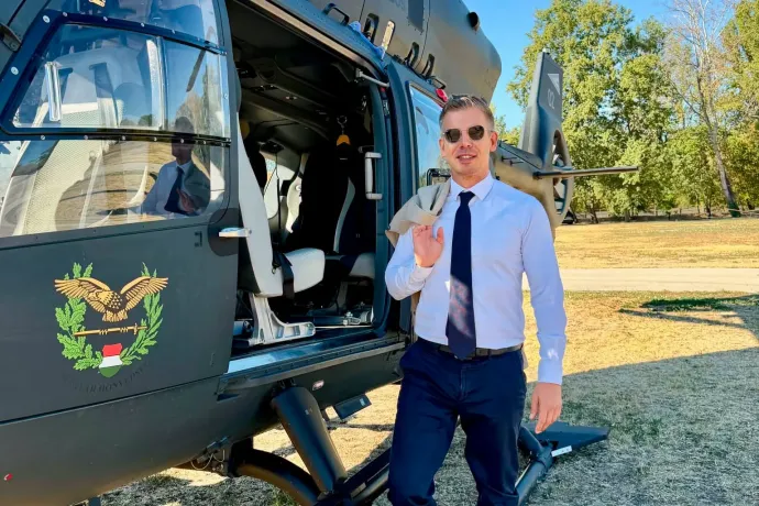 Magyar Péter honvédségi helikopterrel indul Paksra