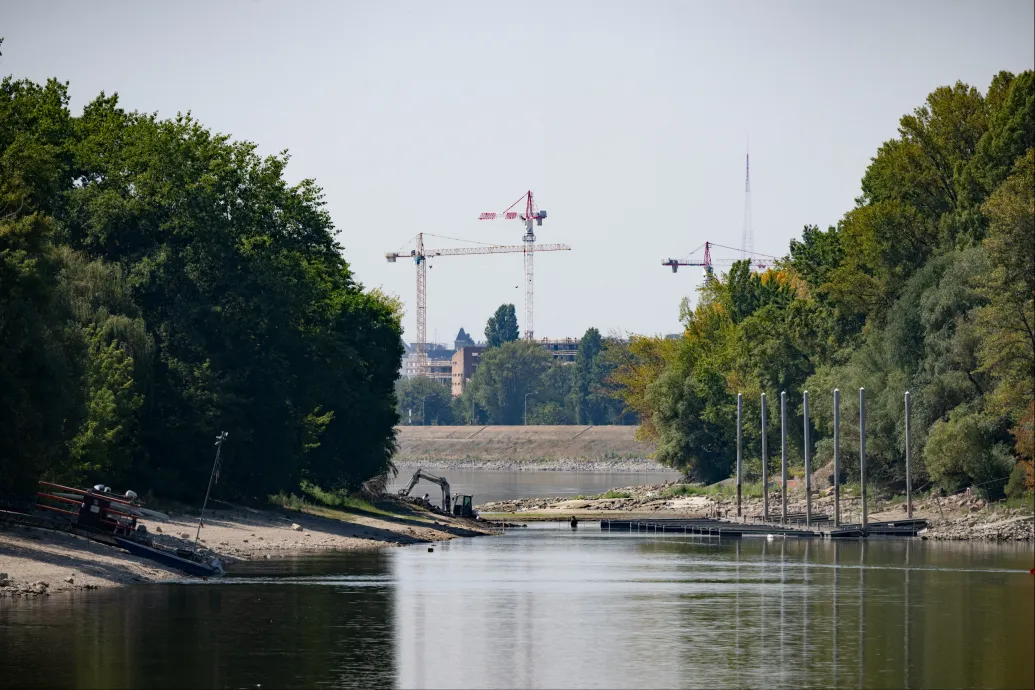 Arra kér mindenkit a Fővárosi Vízművek, hogy csak létfontosságú dolgokra használja az ivóvizet