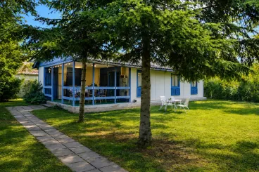 Vízparti élet balatoni nyüzsgés nélkül – otthonok a Holt-Körös mellett