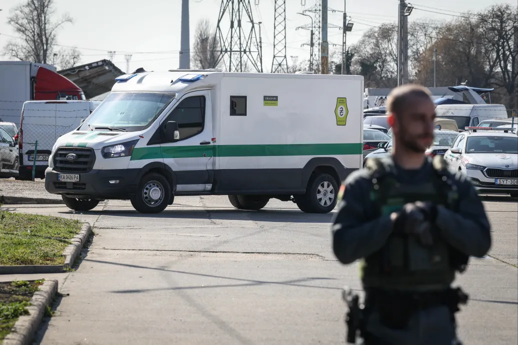 Bécsben bíróság elé került az aranykonvoj-ügy egy része