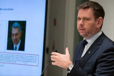 Vitézy szerint nemsokára jöhet az e-rollerek szabályozása