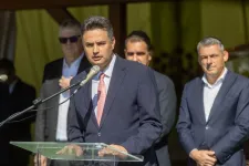 Még mindig ontja magából a bűzt a Lázárhoz köthető hódmezővásárhelyi fehérjefeldolgozó, Márki-Zay Péter a kormány segítségét kéri