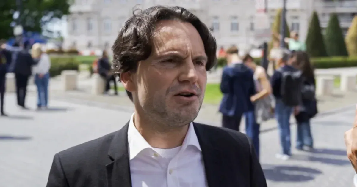 Havasi Bertalan: Péter! Mondom, mi lesz, holnapig várom a pénzt!