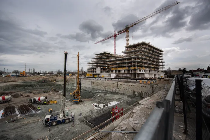 Az építkezés 2023 márciusában – Fotó: Bődey János / Telex