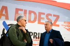 Fidesz: Lázár lemondása a Fidesz-frakció tervezett átalakításának része